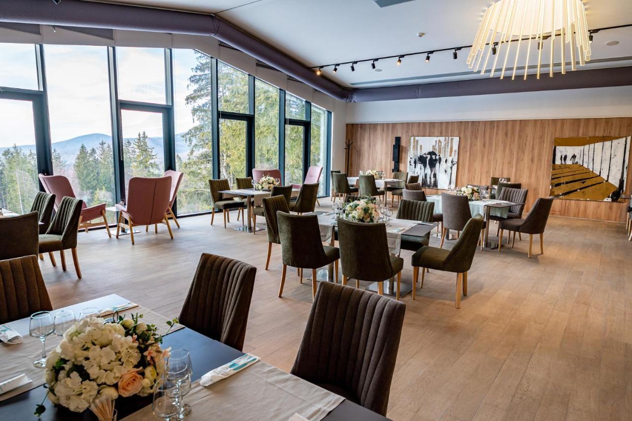 Complex Hotelier Cota O Mie Sinaia Exteriör bild