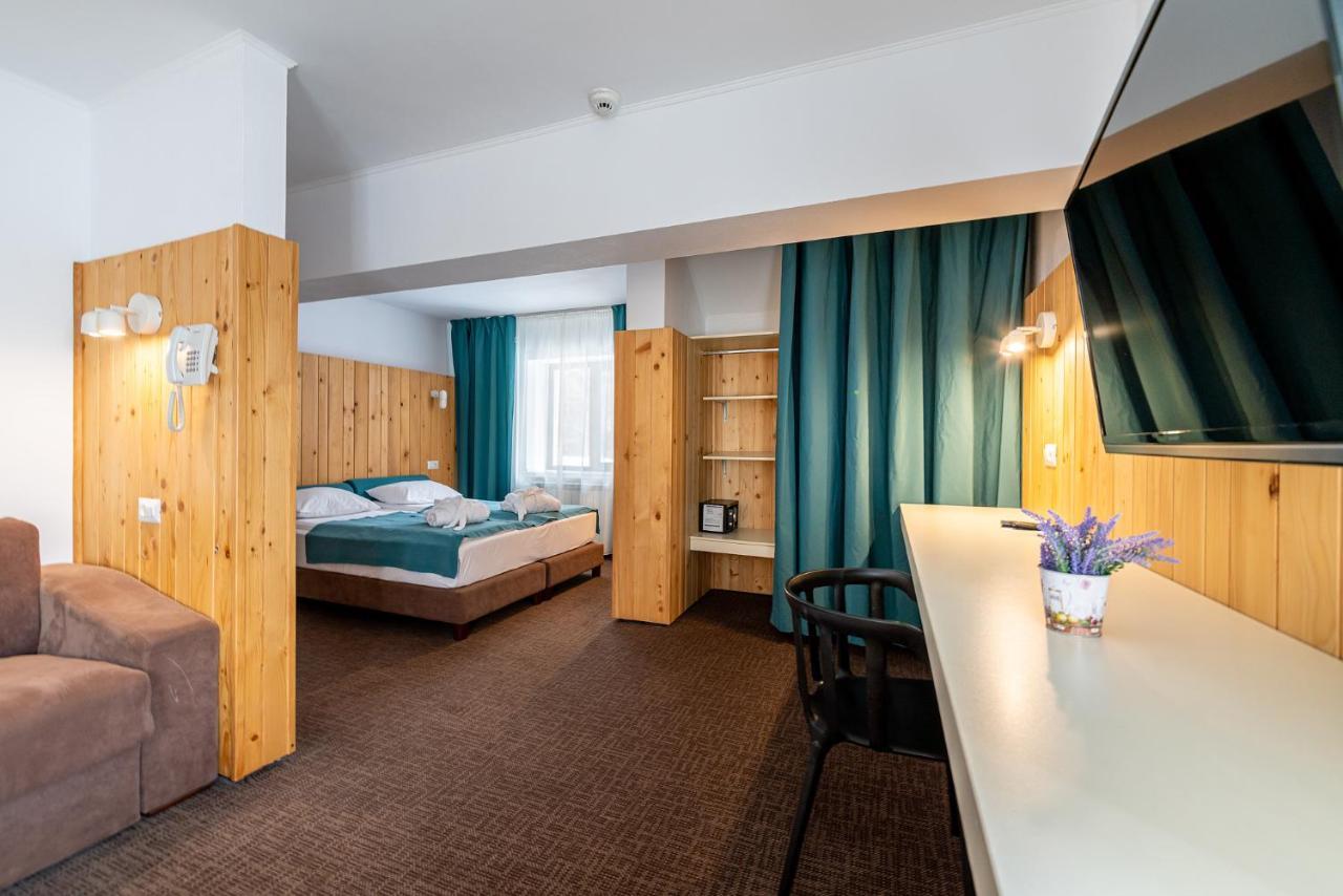 Complex Hotelier Cota O Mie Sinaia Exteriör bild