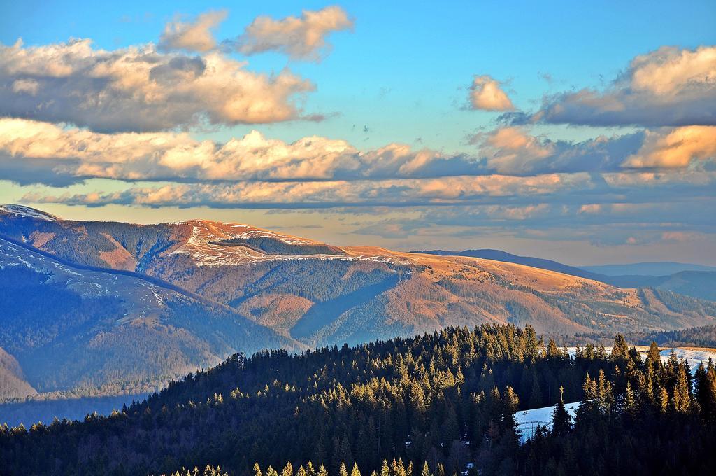 Complex Hotelier Cota O Mie Sinaia Exteriör bild